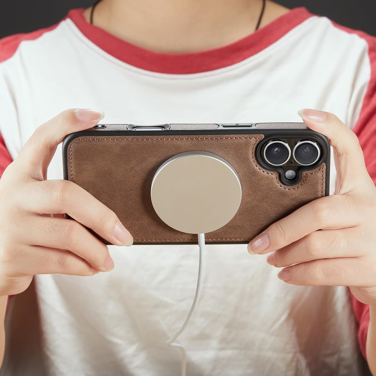 Husă Piele iPhone 16 Încărcare Wireless Compatibil, Piele Vegan Premium – Gri