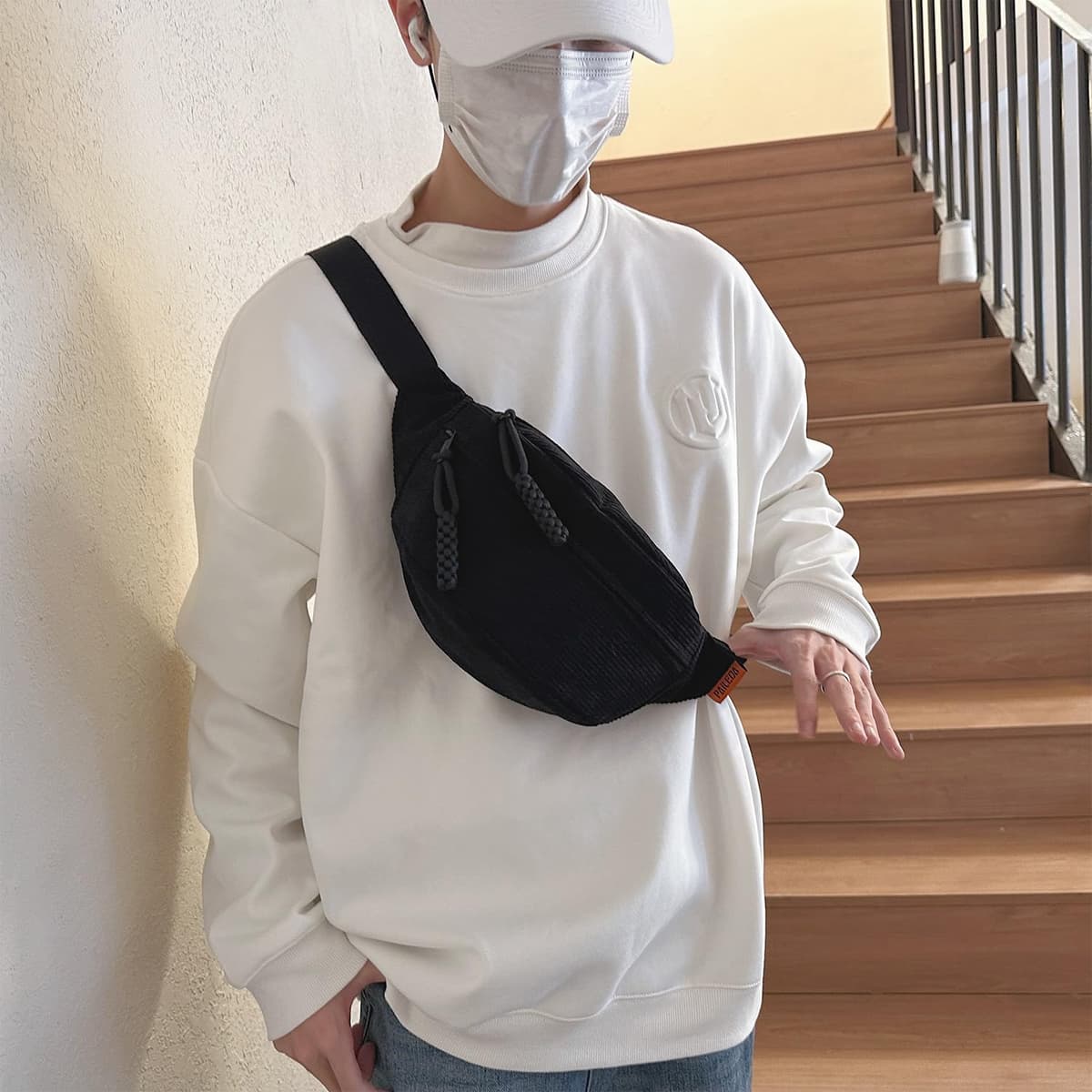 Geantă curea femei tip borseta modă – Negru